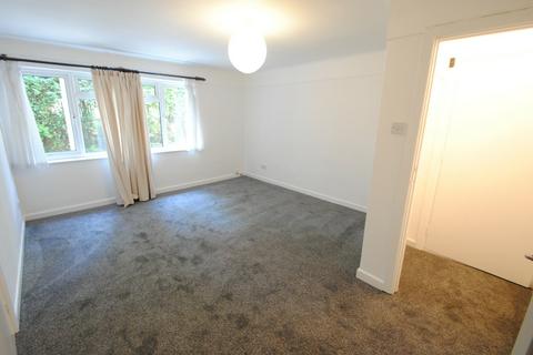 1 bedroom flat to rent, 1 Bed Ground Floor Flat