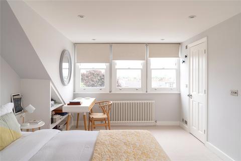 3 bedroom apartment to rent, Chevening Road, Queens Park, NW6