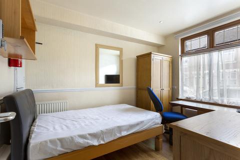 4 bedroom terraced house to rent - Grimston Road