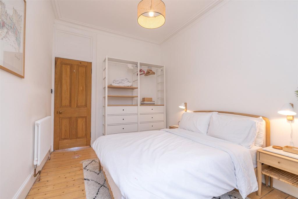 Bedroom 1 Alt
