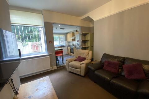 4 bedroom terraced house to rent, Westbourne Road, Fallowfield, M14