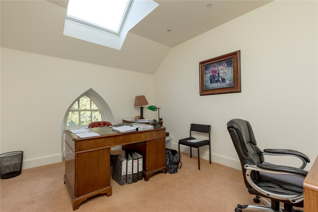 Study/Bedroom 6