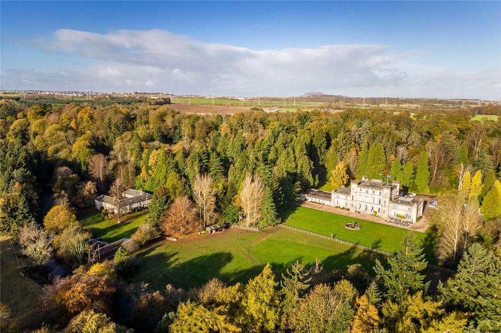 Melville Castle