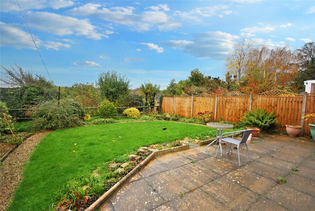Prankerds Road, Milborne Port... 2 bed bungalow £259,000