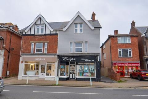 3 bedroom apartment to rent, HIGHCLIFFE TOWN CENTRE