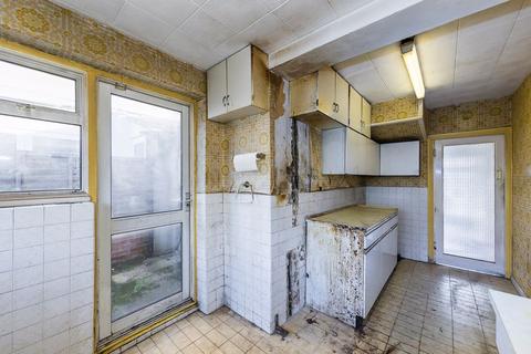 22 Raeburn Road, Sidcup, DA15 8RB