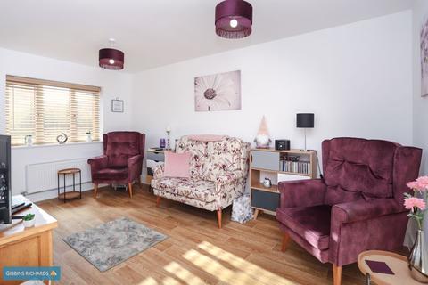 34 Apple Tree Close, Norton Fitzwarren, Taunton, TA2 6FE