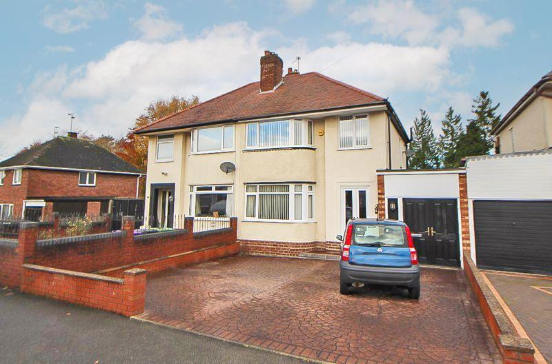 Renton Road, Oxley, Wolverhampton, WV10 6UR 3 bed semidetached house