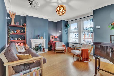 12a Westfield Road, London, W13 9JR