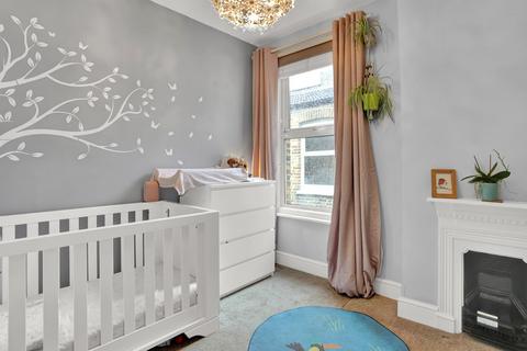 12a Westfield Road, London, W13 9JR