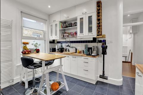 12a Westfield Road, London, W13 9JR