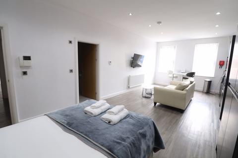 Studio to rent - Coronation Walk, Southport, Merseyside, PR8