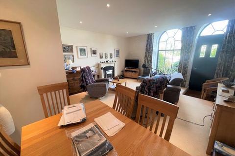15 Brunel Quays, Lostwithiel, PL22 0JB