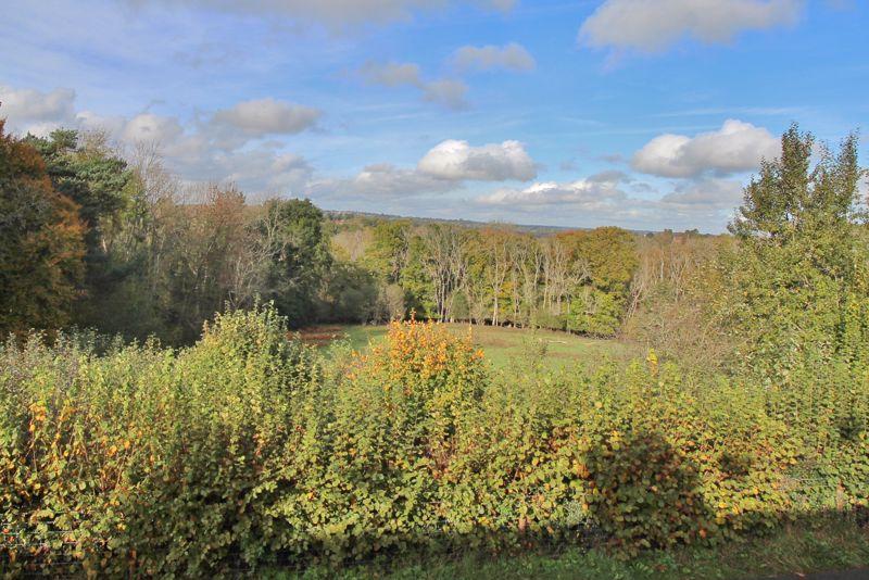 Fairglen Road, Wadhurst 3 bed terraced house for sale £425,000