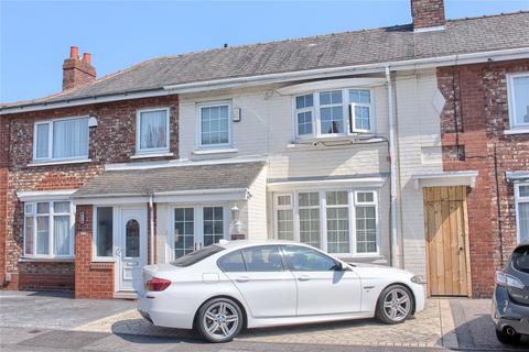 3 bedroom terraced house for sale - Manton Avenue, Acklam