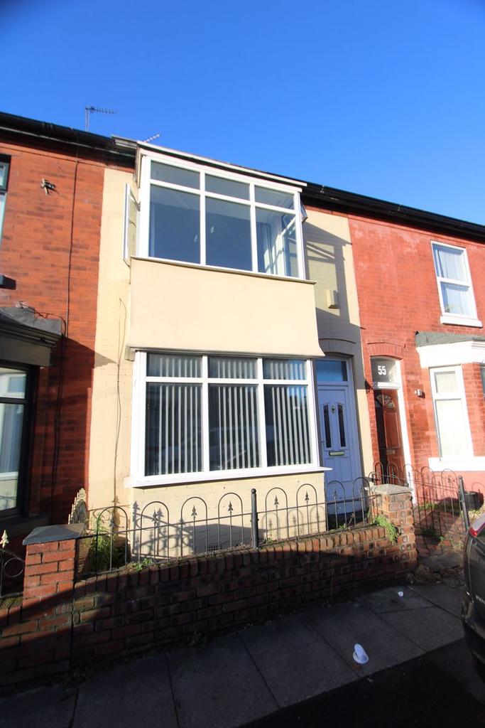 Tattersall Road, Seaforth 3 bed terraced house £695 pcm (£160 pw)