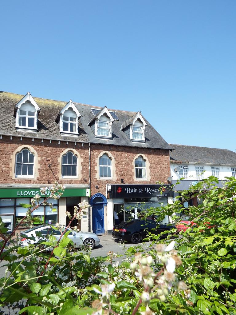 Fore Street, Williton TA4 1 bed flat to rent £550 pcm (£127 pw)
