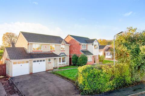 4 bedroom detached house for sale - 21 Oulton Avenue, Belmont, Hereford, HR2 7YX
