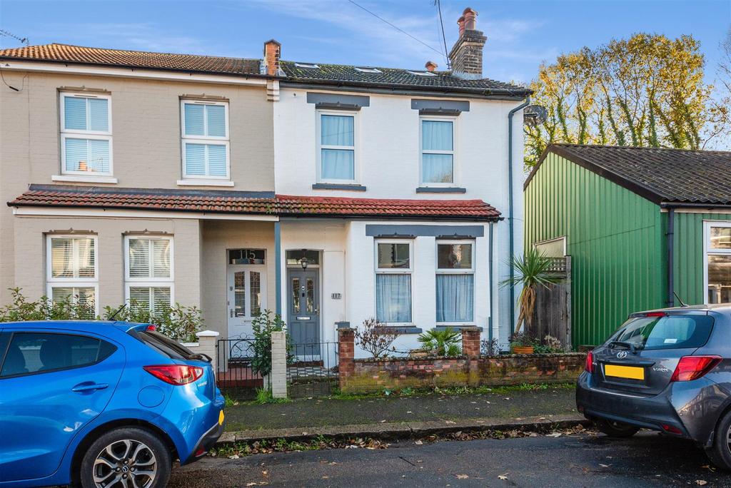 Lansdowne Road, Purley 2 bed semidetached house £450,000