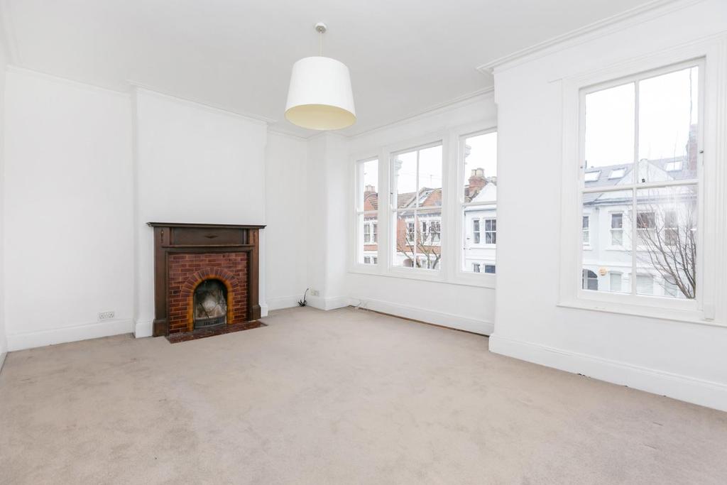 Edenvale Street, London 2 bed terraced house £1,800 pcm (£415 pw)