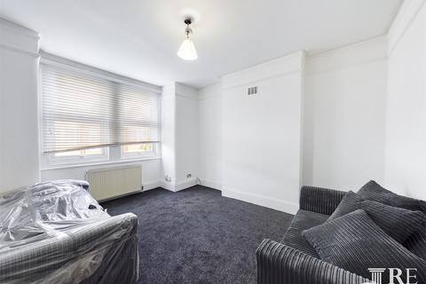 3 bedroom flat to rent - Deacon Road, London
