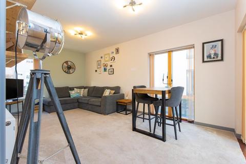 2 bedroom flat for sale - The Anchorage, Portishead