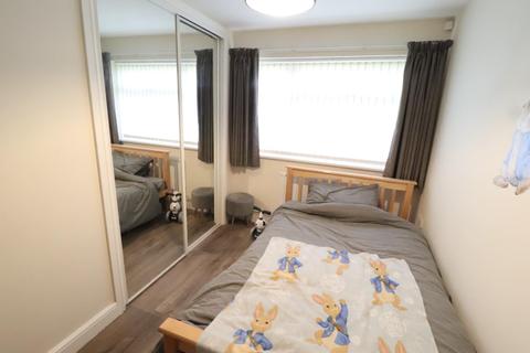 27 Barnack Drive, Warwick, CV34 5TY