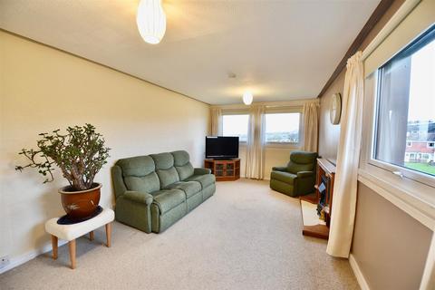 2 bedroom flat for sale - Willerby Court, Low Fell
