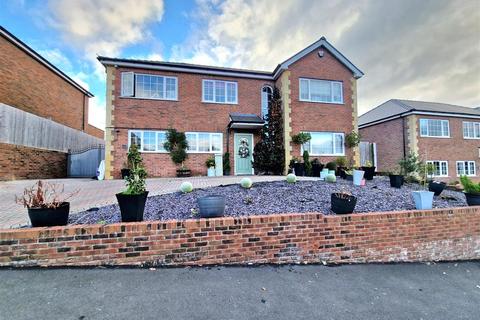 5 bedroom detached house for sale - Carlton Road, Clydach, Swansea