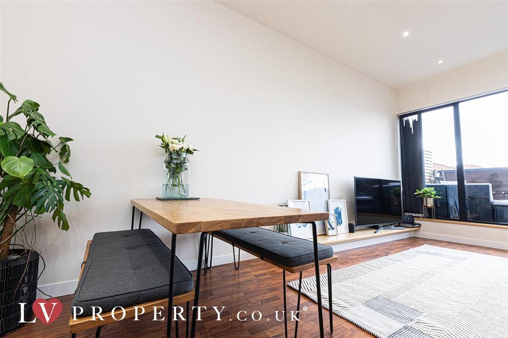 Amazon Lofts Penthouse, Jewellery Quarter 2 bed apartment £290,000