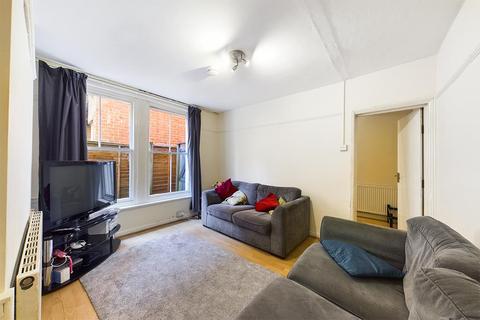 4 bedroom private hall to rent - Burlington Road, Southampton