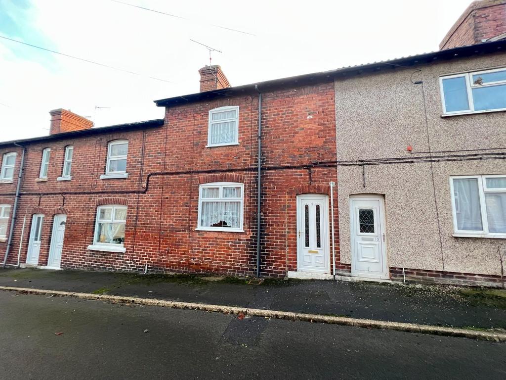 Midland Terrace, Barrow Hill, Chesterfield 2 bed house £550 pcm (£127 pw)