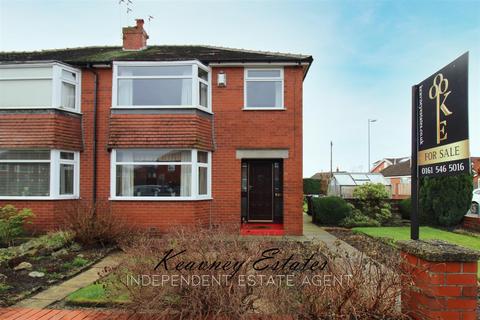 3 bedroom semi-detached house for sale - Carlton Road, Worsley, M28 - Chain Free