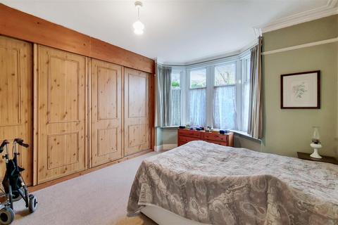 150a Preston Road, Wembley, HA9 8NJ