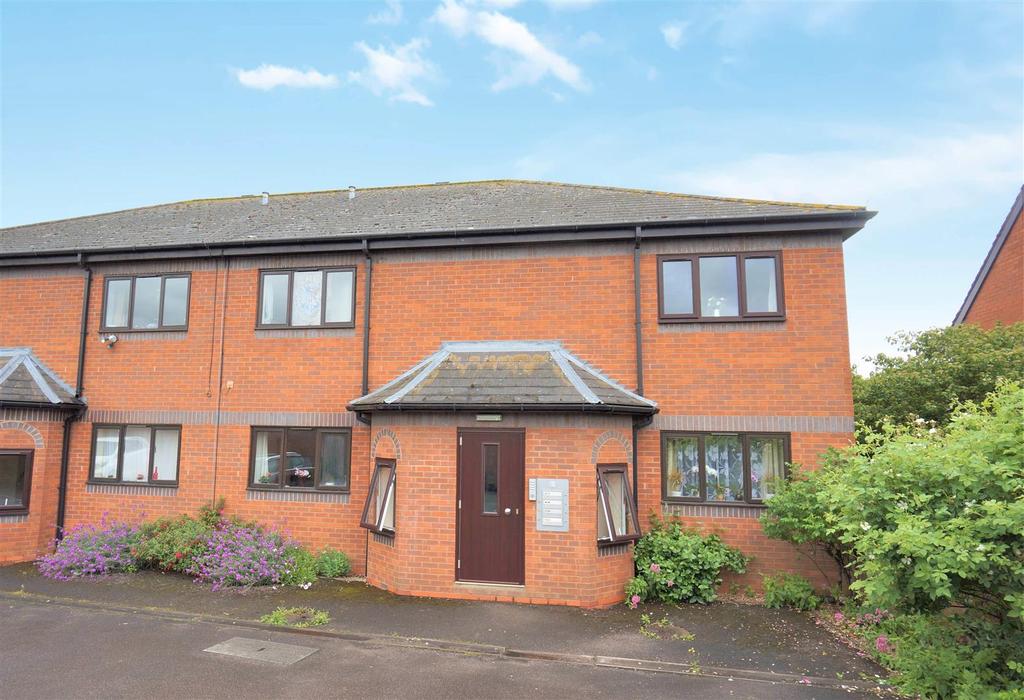 Rivermead Court, Bidford on Avon 1 bed flat £120,000