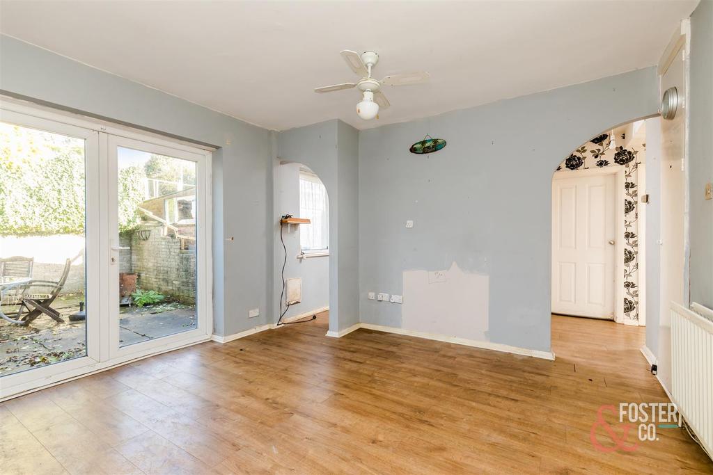 Bramble Rise, Brighton 4 bed semidetached house £550,000