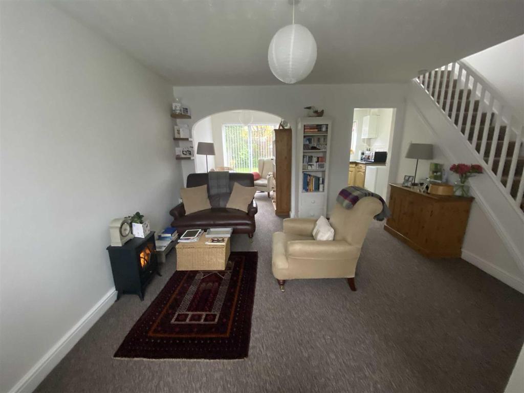 Pennymoor Drive, Altrincham 3 bed detached house £1,495 pcm (£345 pw)