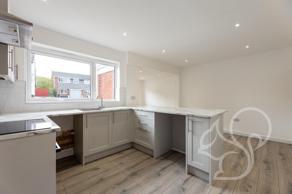 Houses For Sale In Harwich Road Colchester at Kayla Harrison blog