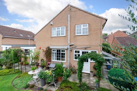 23 Thornlands, Easingwold, York, YO61 3QQ