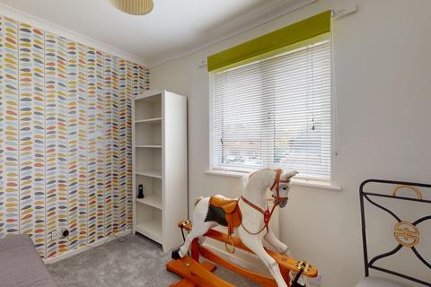 3 Esmonde Drive, Manston, Ramsgate, CT12 5LY
