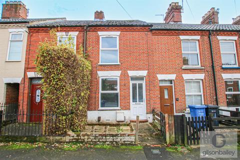 3 bedroom terraced house for sale - Shipstone Road, Norwich