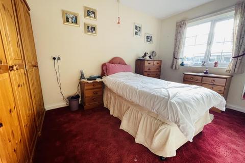 2 bedroom retirement property for sale, Kinwarton Road, Alcester