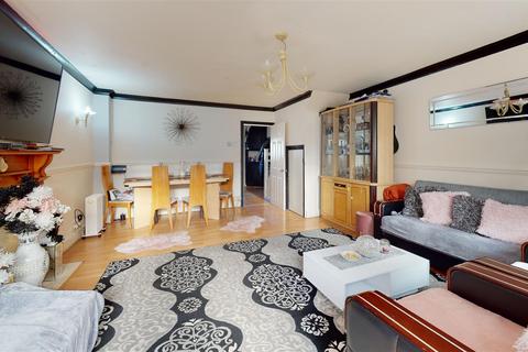 3 bedroom house for sale - Elfrida Close, Margate