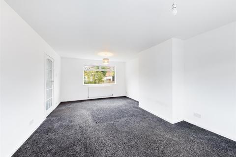 3 bedroom semi-detached house for sale - Poplar Avenue, Gresford, Wrexham