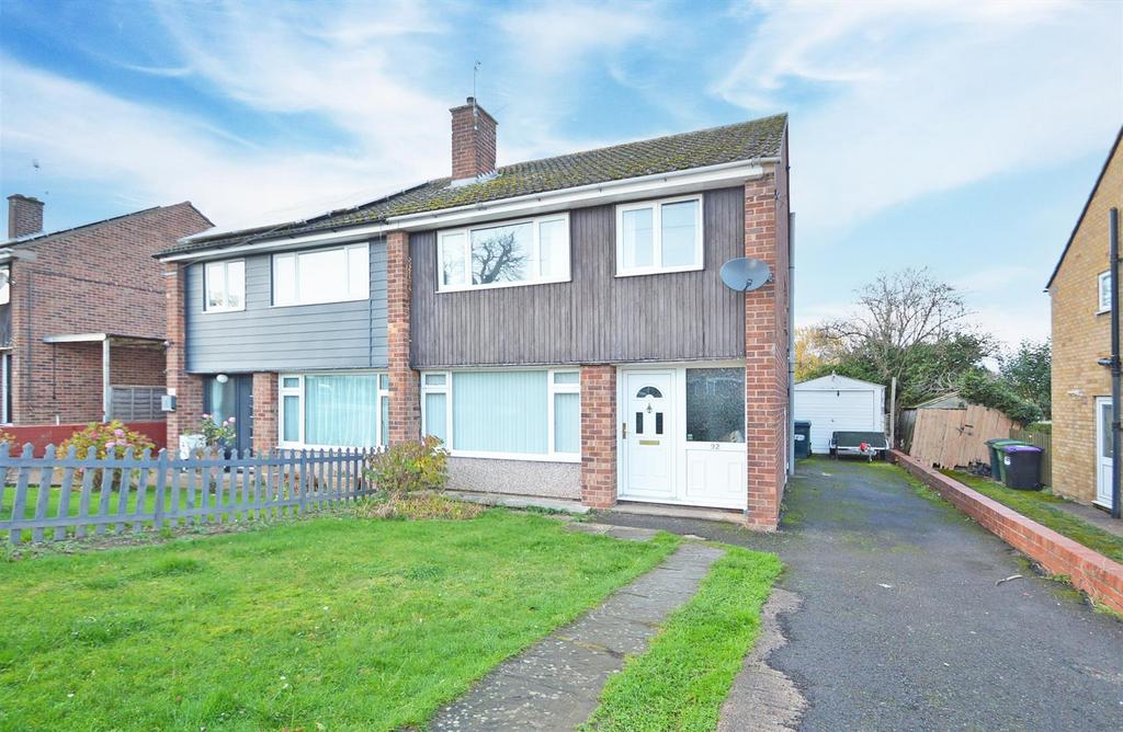 Lythwood Road, Bayston Hill, Shrewsbury 3 bed semidetached house for