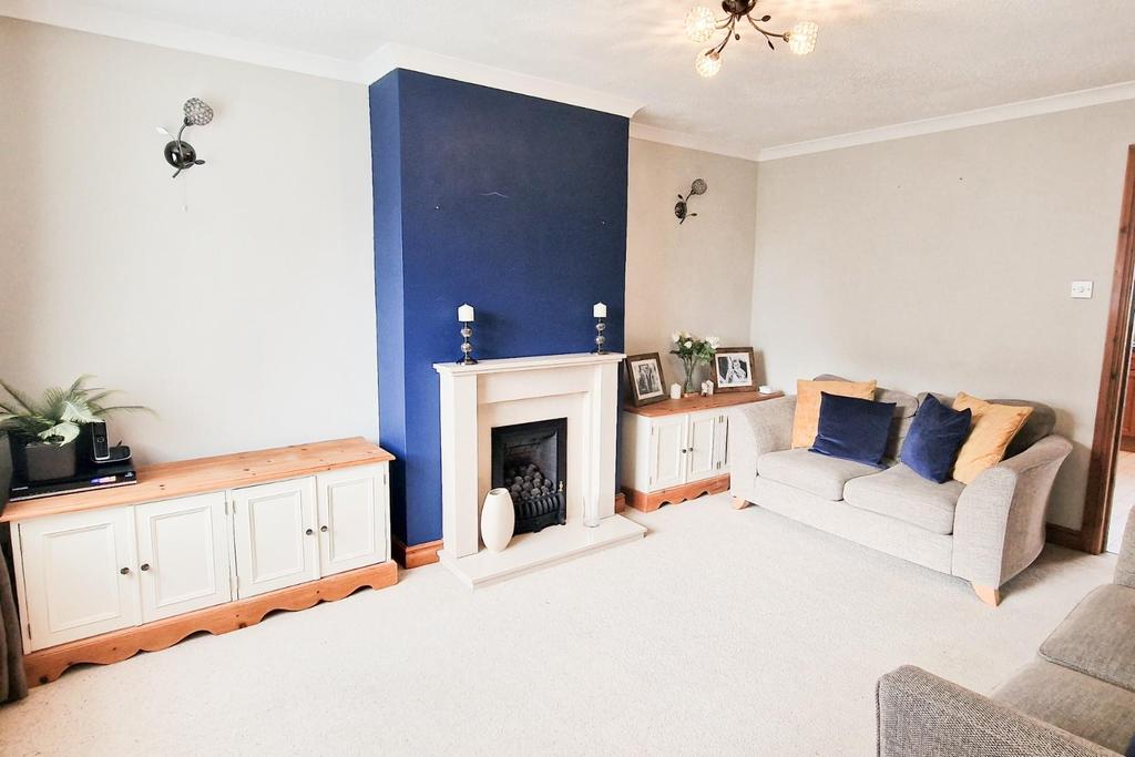 Jubilee Road, Whitehaven 3 bed semidetached house £150,000