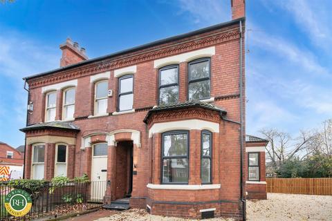 4 bedroom semi-detached house for sale - St. Marys Road, Doncaster