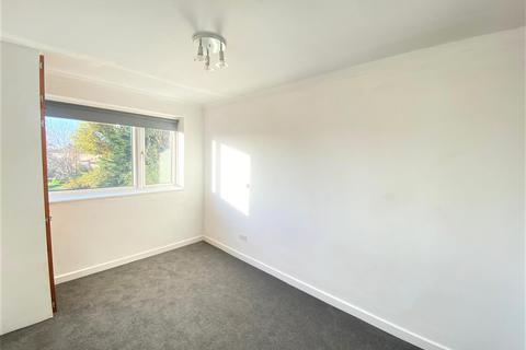 2 bedroom flat to rent - Turners Hill, Cheshunt, Waltham Cross EN8