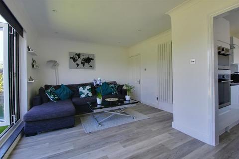 1 bedroom flat for sale - Dunraven Drive, Enfield