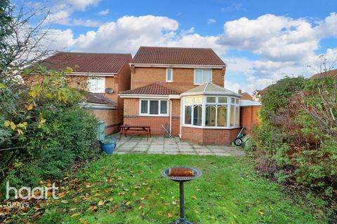 80 Camden Road, Chafford Hundred, Grays, RM16 6PY